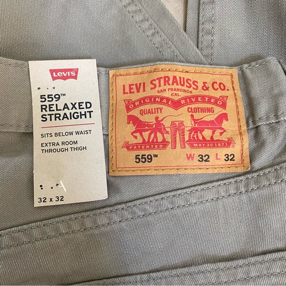 Levi’s - Picture 4 of 4